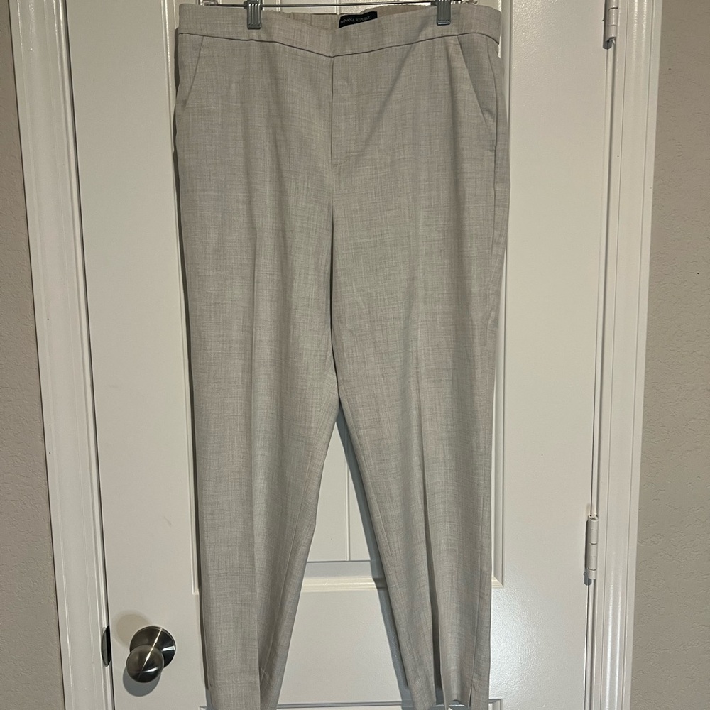 Banana Republic Classic Gray Women’s Dress Pants